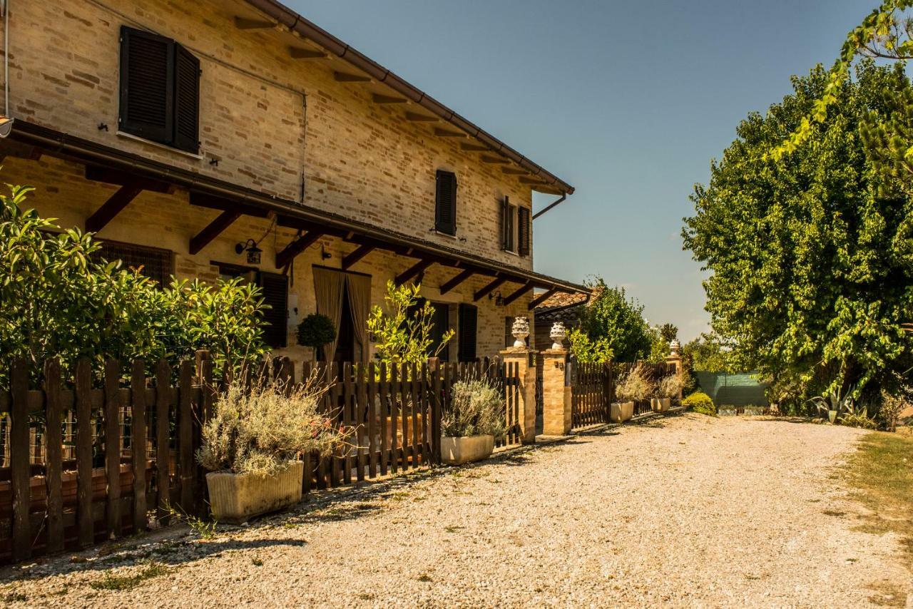 La Vigna Countrybnb Montottone Екстериор снимка
